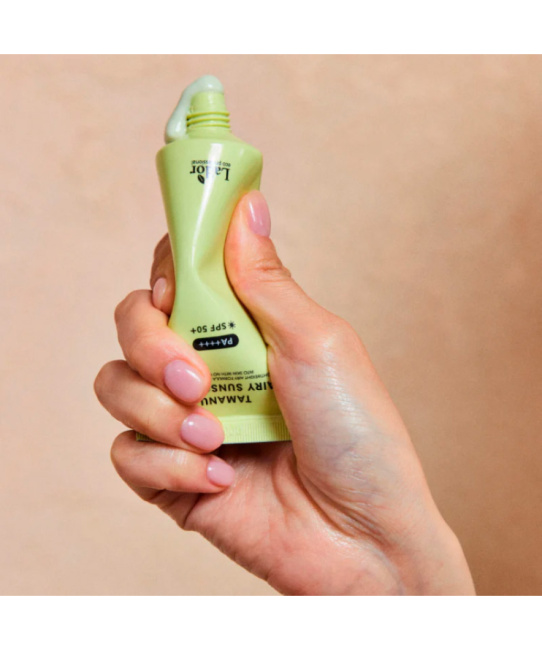 Lador Солнцезащитное средство Tamanu Airy Sunscreen, 50мл (2)
