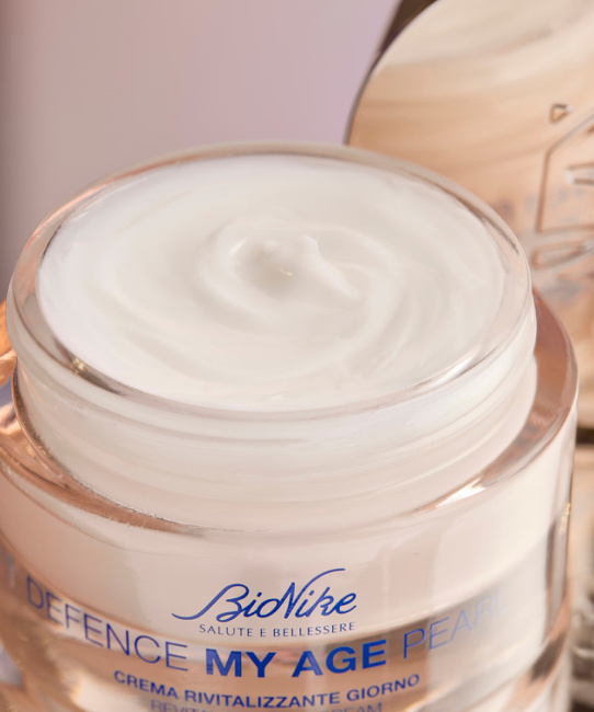 BioNike Восстанавливающий дневной крем для лица DEFENCE MY AGE PEARL revitalising day cream, 50мл (2)