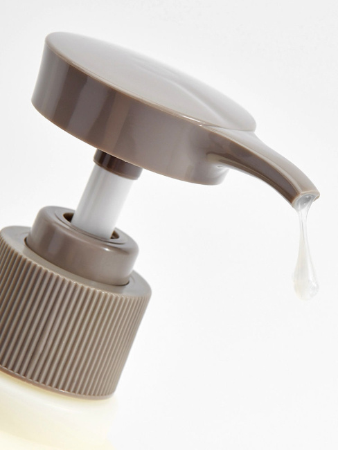 Lador Увлажняющий бессиликоновый шампунь Moisture Balancing Shampoo, 530мл (1)