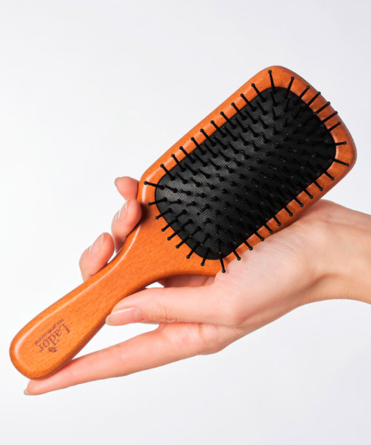 Lador Расческа для волос LA'DOR MIDDLE WOODEN PADDLE BRUSH, 150мл (1)