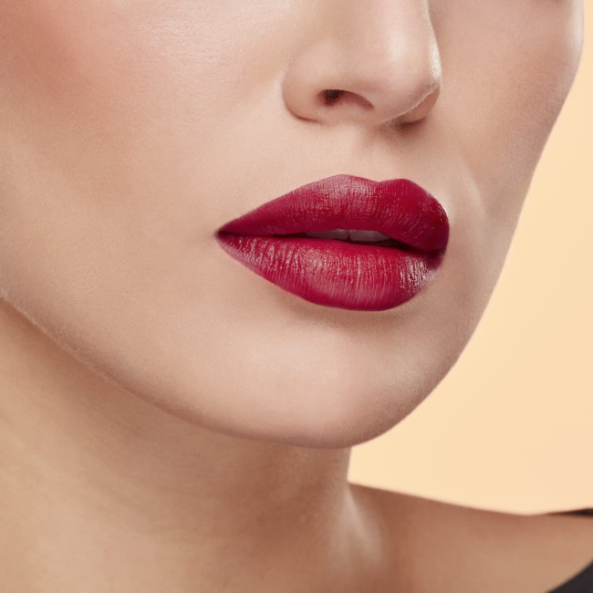 Deborah Milano Помада матовая жидкая FORMULA PURA ROSSETTO LIQUIDO MAT тон 07, 4.5мл (1)