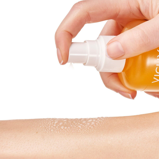 VICHY Солнцезащитный двухфазный спрей-активатор загара для лица и тела SPF 30, 200мл (2)