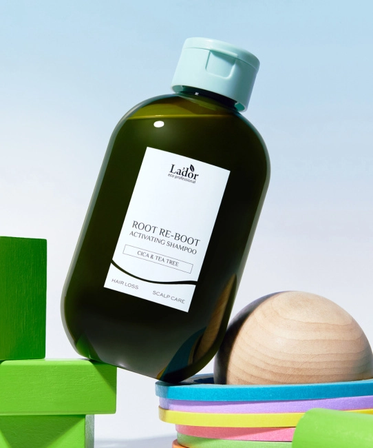 Lador Шампунь для жирной кожи головы ROOT RE-BOOT ACTIVATING SHAMPOO (CICA & TEA TREE), 300мл (1)