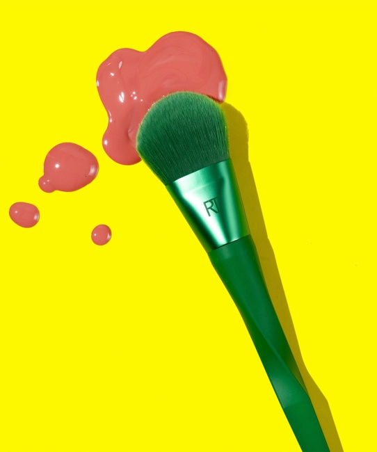 Real Techniques Кисть для тональной основы Nectar Pop, 1шт (1)