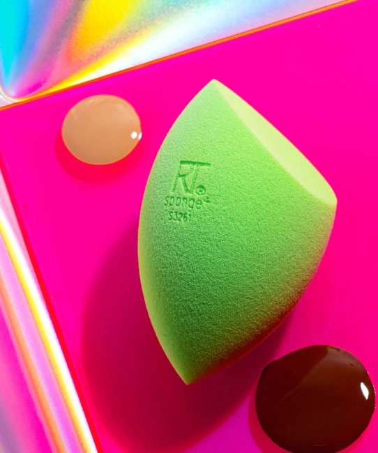 Real Techniques Спонж для макияжа Neon Dream, 1шт (1)