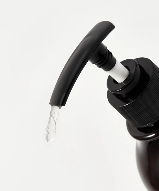 POGONIA Шампунь с маслом моринги для себорегуляции кожи головы и интенсивного блеска волос "Черный тюльпан", 500мл (2)