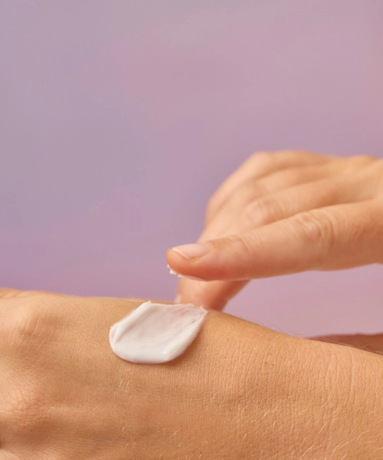 BioNike Восстанавливающий дневной крем для лица DEFENCE MY AGE PEARL revitalising day cream, 50мл (3)
