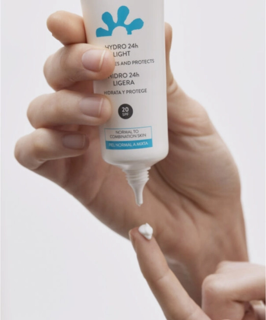 BABE Laboratorios Увлажняющий лёгкий крем SPF 20, 50мл (4)