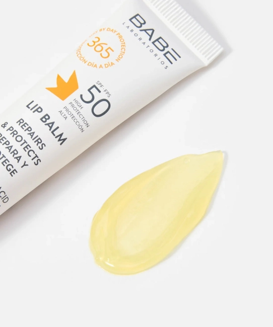 BABE Laboratorios Бальзам для губ с SPF50, 15мл (1)