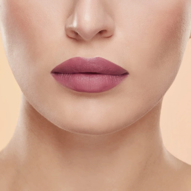 Deborah Milano Помада матовая жидкая FORMULA PURA ROSSETTO LIQUIDO MAT тон 05, 4.5мл (1)