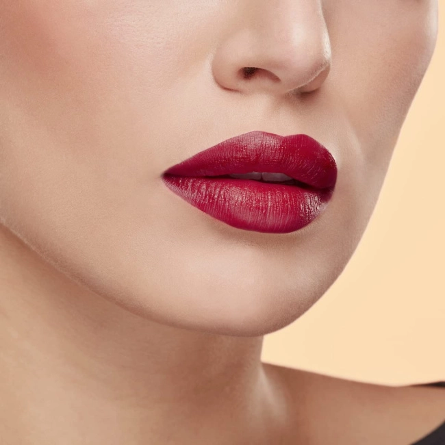 Deborah Milano Помада матовая жидкая FORMULA PURA ROSSETTO LIQUIDO MAT тон 07, 4.5мл (1)